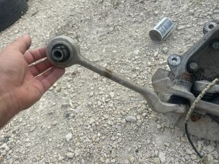 bontott BMW 3 E90 Bal első Alsó Első Lengőkar