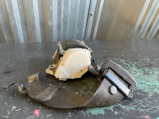 bontott BMW 3 E90 Bal első Biztonsági Öv