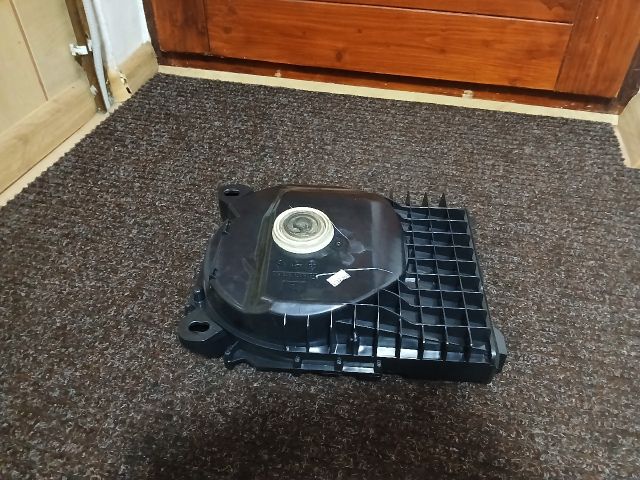 bontott BMW 3 E90 Bal első Hangszóró