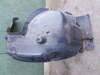 bontott BMW 3 E90 Bal első Hátsó Dobbetét (Kerékjárati, Műanyag)