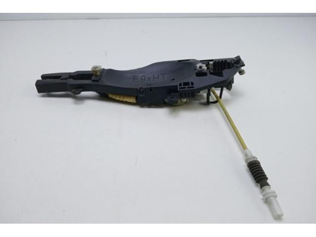 bontott BMW 3 E90 Bal első Kilincs Hátulja