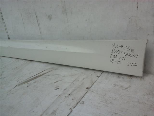 bontott BMW 3 E90 Bal első Küszöb Díszléc