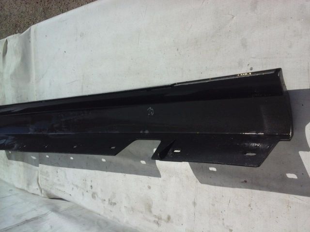 bontott BMW 3 E90 Bal első Küszöb Díszléc