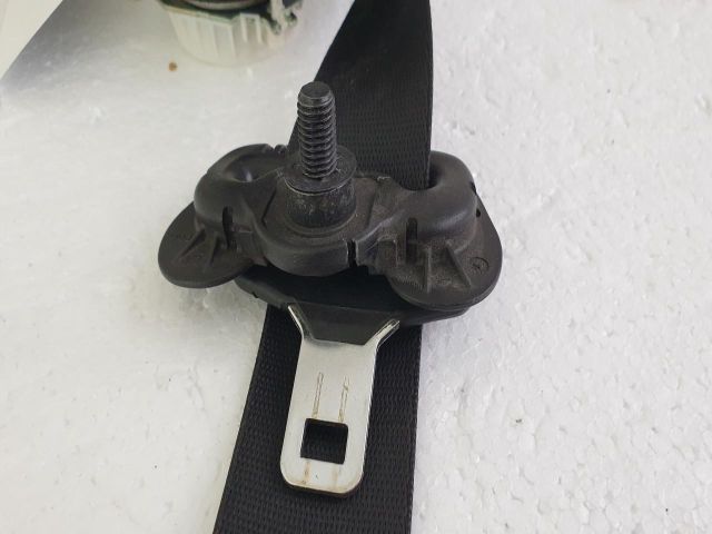 bontott BMW 3 E90 Bal első Övfeszítő