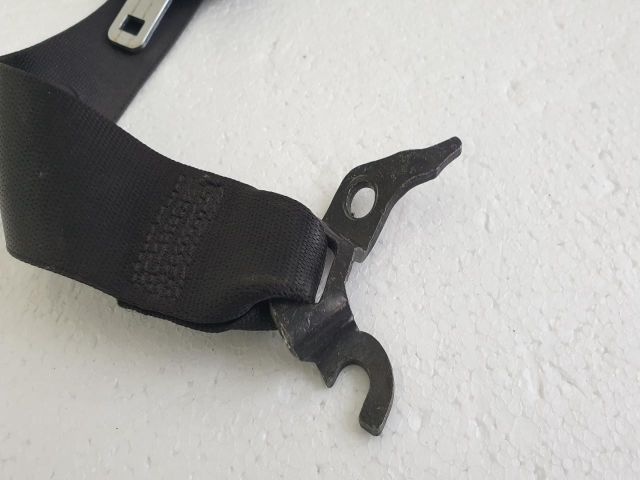 bontott BMW 3 E90 Bal első Övfeszítő