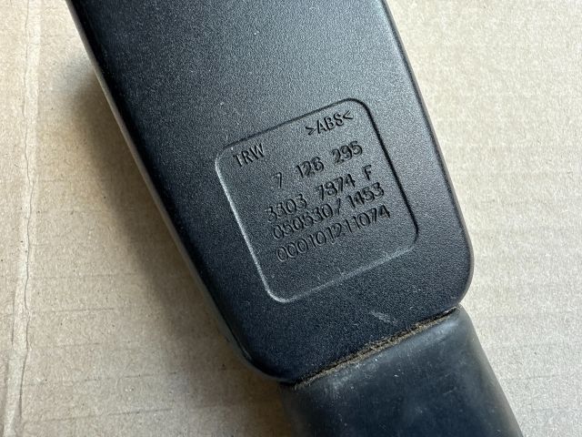 bontott BMW 3 E90 Bal első Övfeszítő