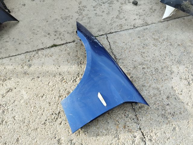 bontott BMW 3 E90 Bal első Sárvédő