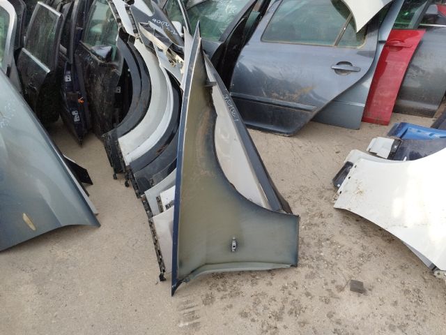 bontott BMW 3 E90 Bal első Sárvédő