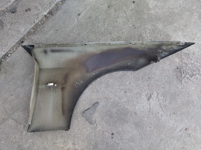 bontott BMW 3 E90 Bal első Sárvédő