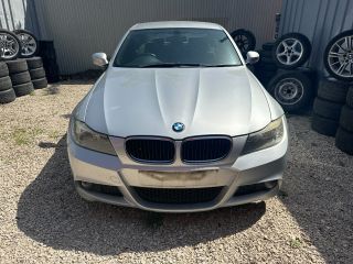 bontott BMW 3 E90 Bal első Sárvédő