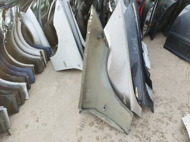 bontott BMW 3 E90 Bal első Sárvédő