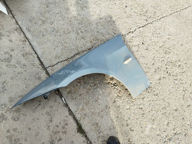 bontott BMW 3 E90 Bal első Sárvédő