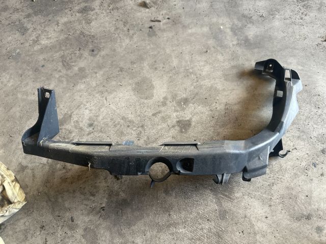 bontott BMW 3 E90 Bal Fényszóró Lámpakeret