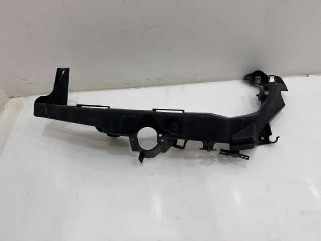 bontott BMW 3 E90 Bal Fényszóró Tartó