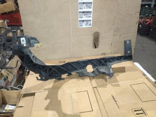 bontott BMW 3 E90 Bal Fényszóró Tartó