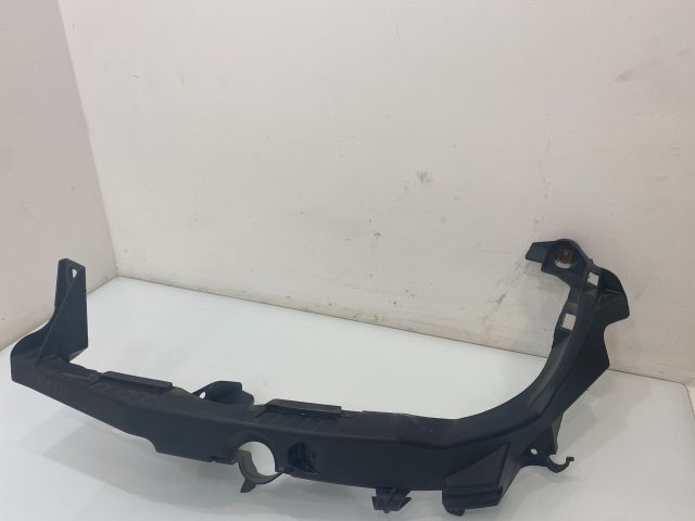 bontott BMW 3 E90 Bal Fényszóró Tartó