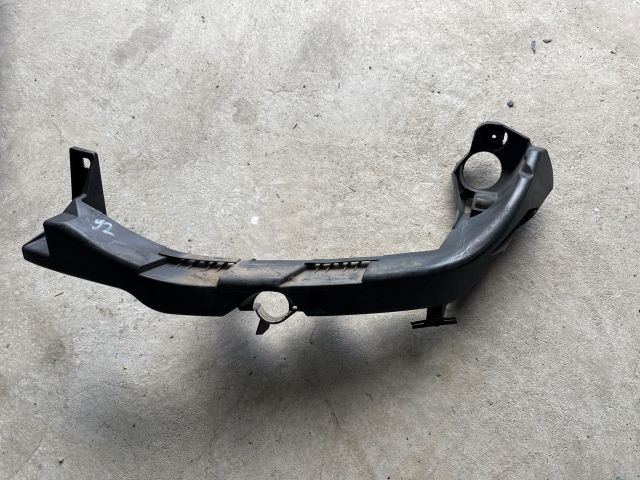 bontott BMW 3 E90 Bal Fényszóró Tartó