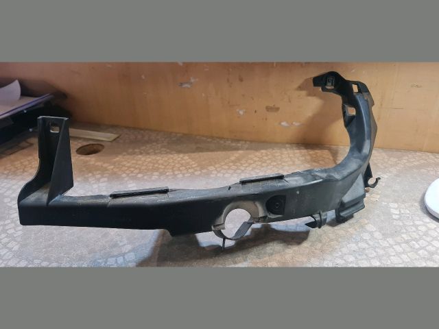 bontott BMW 3 E90 Bal Fényszóró Tartó