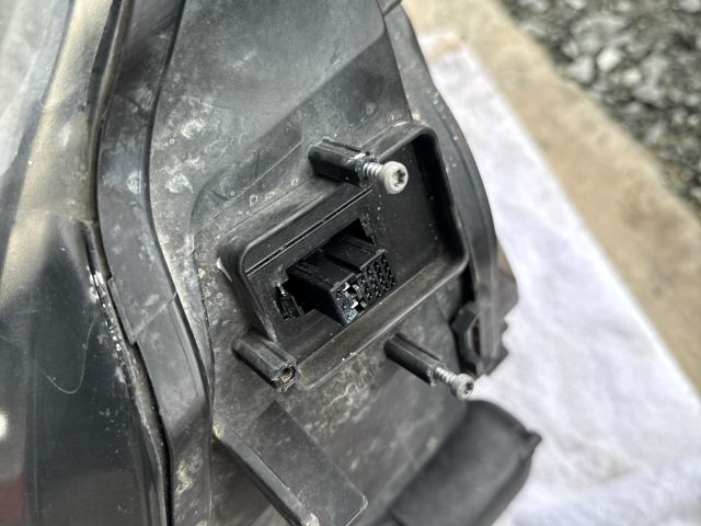 bontott BMW 3 E90 Bal Fényszóró