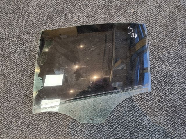 bontott BMW 3 E90 Bal hátsó Ablak