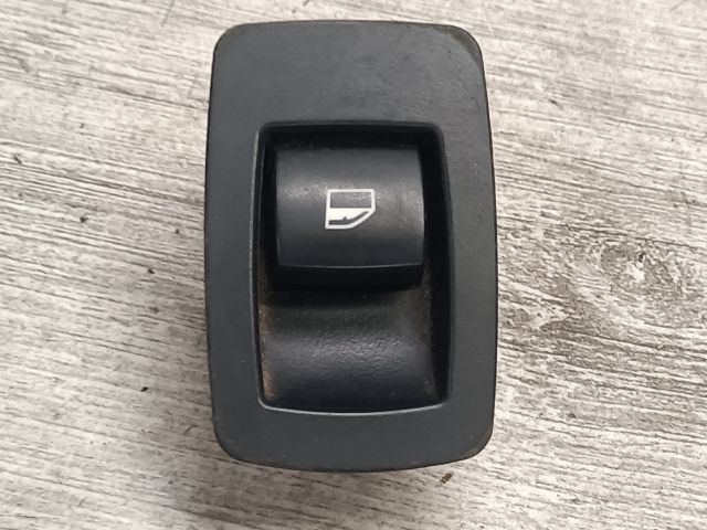 bontott BMW 3 E90 Bal hátsó Ablakemelő Kapcsoló