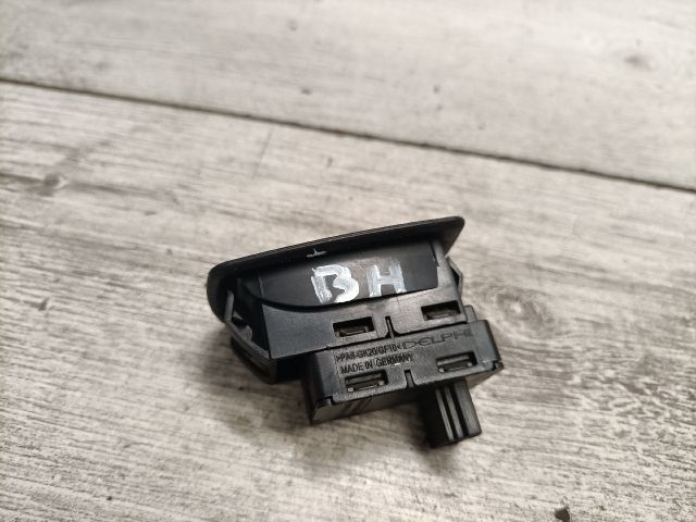 bontott BMW 3 E90 Bal hátsó Ablakemelő Kapcsoló