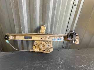 bontott BMW 3 E90 Bal hátsó Ablakemelő Szerkezet (Elektromos)