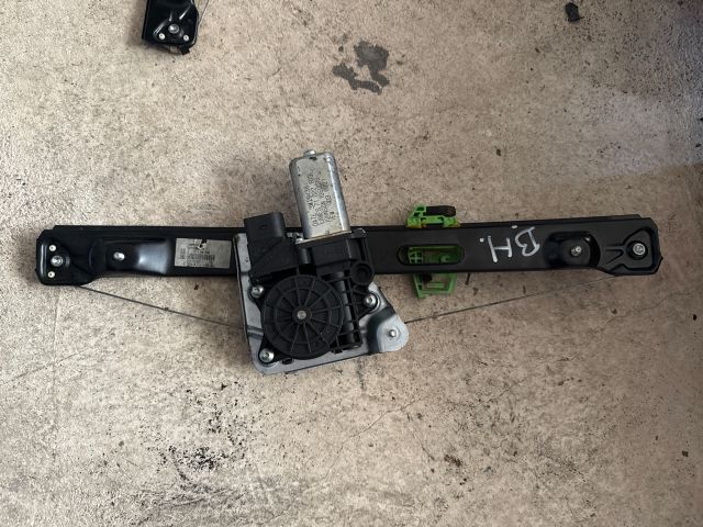 bontott BMW 3 E90 Bal hátsó Ablakemelő Szerkezet (Elektromos)