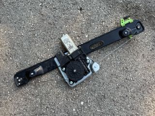 bontott BMW 3 E90 Bal hátsó Ablakemelő Szerkezet (Elektromos)
