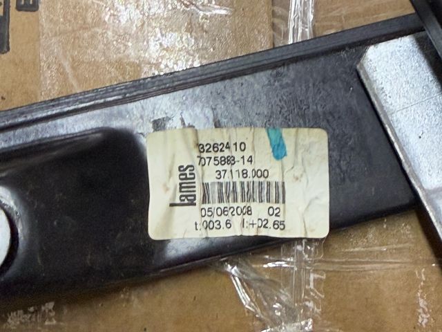 bontott BMW 3 E90 Bal hátsó Ablakemelő Szerkezet (Elektromos)