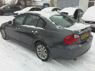 bontott BMW 3 E90 Bal hátsó Ajtó (Részeivel)