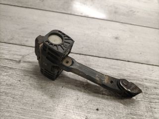 bontott BMW 3 E90 Bal hátsó Ajtóhatároló