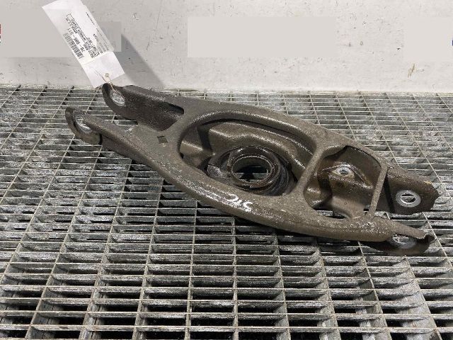 bontott BMW 3 E90 Bal hátsó Alsó Lengőkar