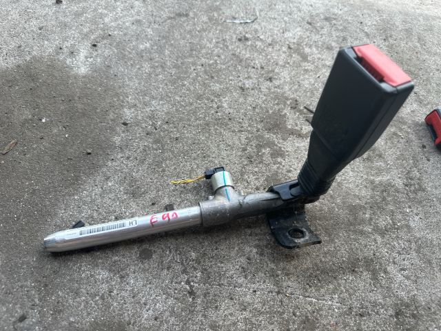 bontott BMW 3 E90 Bal hátsó Biztonsági Öv Csat