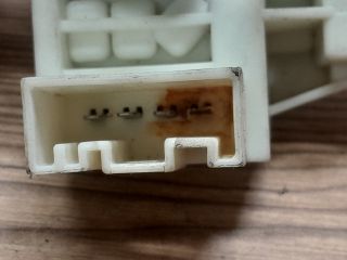 bontott BMW 3 E90 Bal Hátsó Lámpa Foglalat