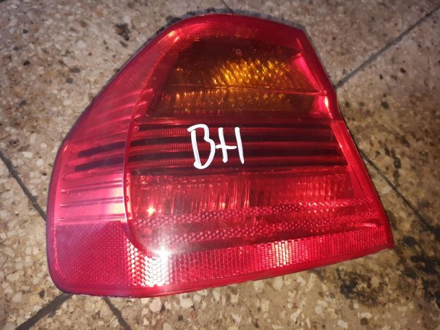 bontott BMW 3 E90 Bal hátsó Lámpabúra