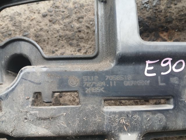 bontott BMW 3 E90 Bal hátsó Oldal Lökhárító Tartó (Műanyag)