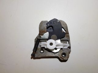 bontott BMW 3 E90 Bal hátsó Ülés Rögzítő