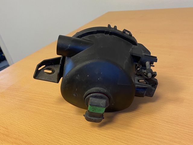 bontott BMW 3 E90 Bal Ködfényszóró