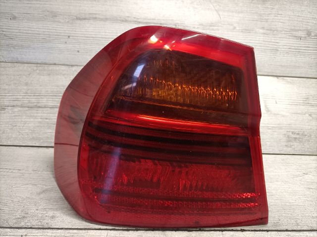 bontott BMW 3 E90 Bal Külső Hátsó Lámpa