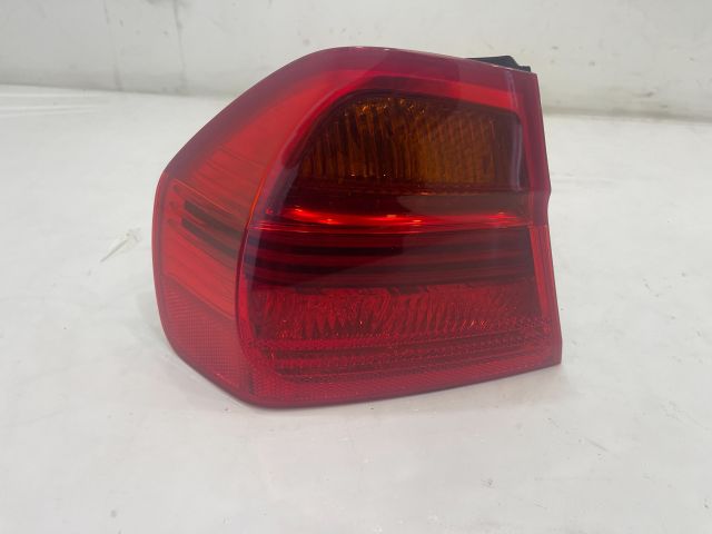 bontott BMW 3 E90 Bal Külső Hátsó Lámpa