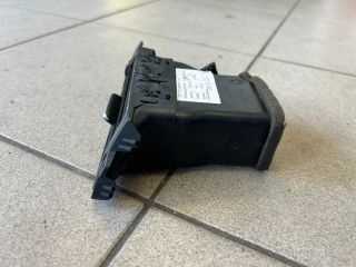 bontott BMW 3 E90 Bal Szellőző