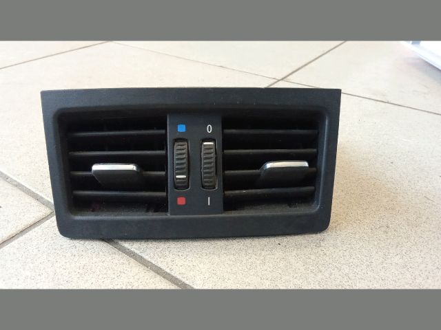 bontott BMW 3 E90 Bal Szellőző