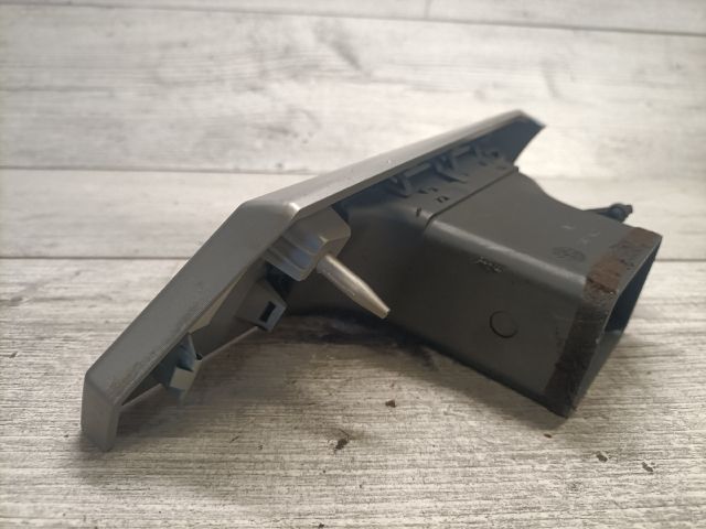 bontott BMW 3 E90 Bal Szellőző