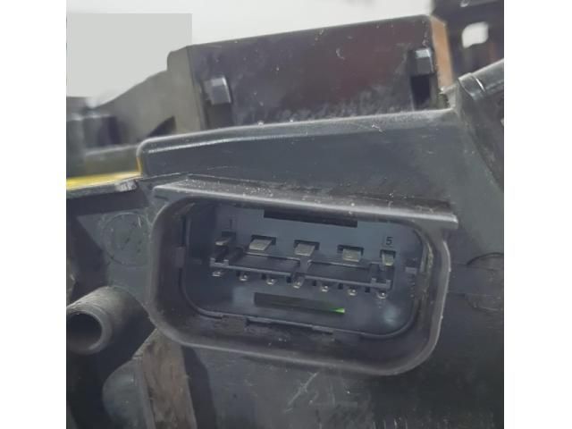 bontott BMW 3 E90 Bal Xenon Fényszóró