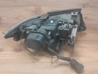 bontott BMW 3 E90 Bal Xenon Fényszóró