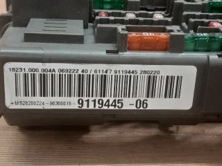 bontott BMW 3 E90 Biztosítéktábla Utastér