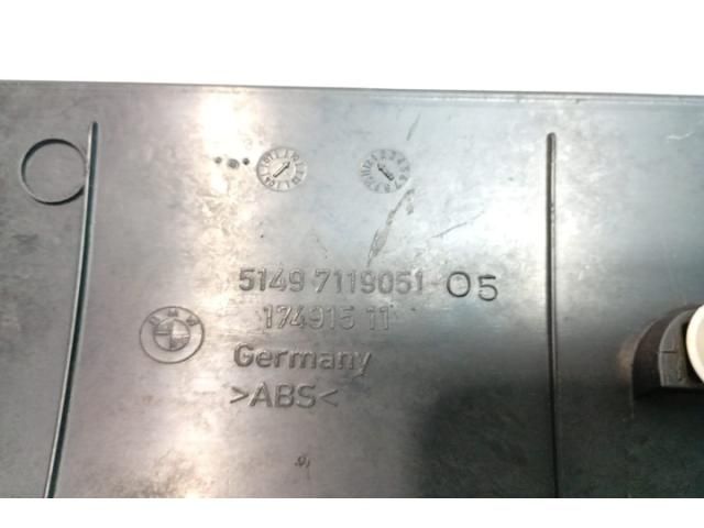 bontott BMW 3 E90 Csomagtartó Burkolat (Műanyag)