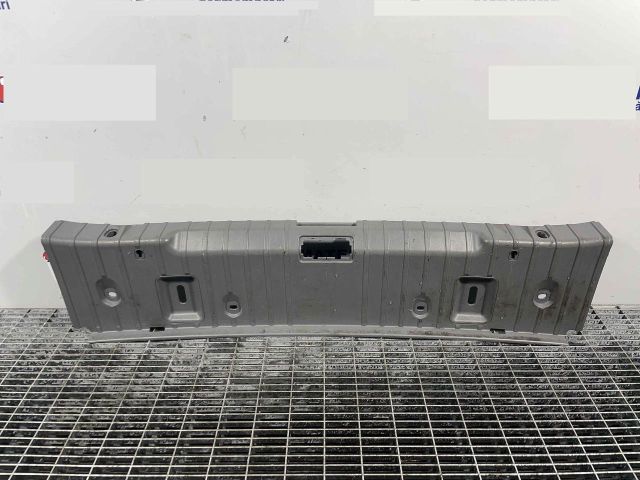 bontott BMW 3 E90 Csomagtérajtó Díszléc