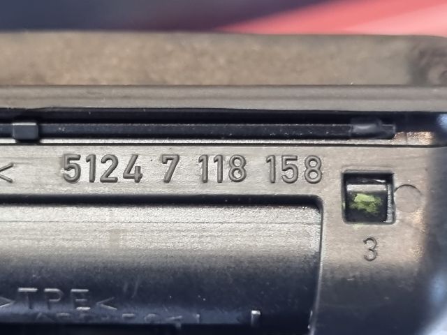 bontott BMW 3 E90 Csomagtérajtó Kapcsoló